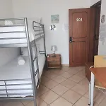 Sunny House Hostel *