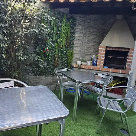 بيت شباب Sunny House