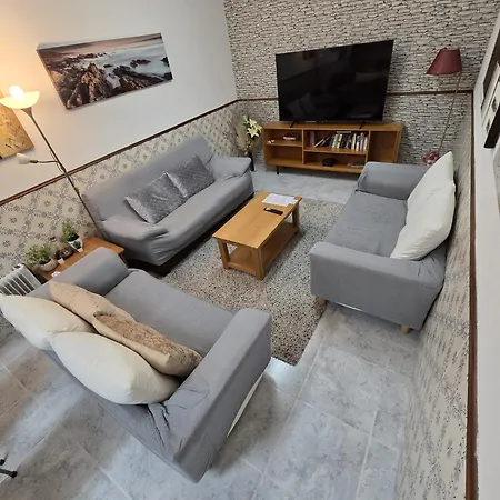 Sunny House לאגוּ‏ש