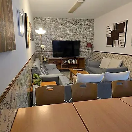 Sunny House Hostel *