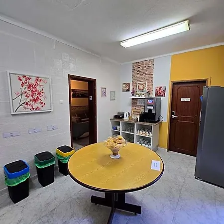 Hostel Sunny House