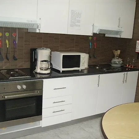 Sunny House Λάγος