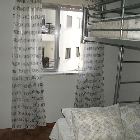 Sunny House 호스텔 *