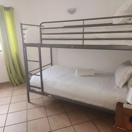 Hostal Sunny House