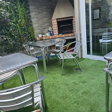 Sunny House Hostal Lagos