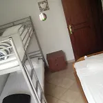 Sunny House * Lagos